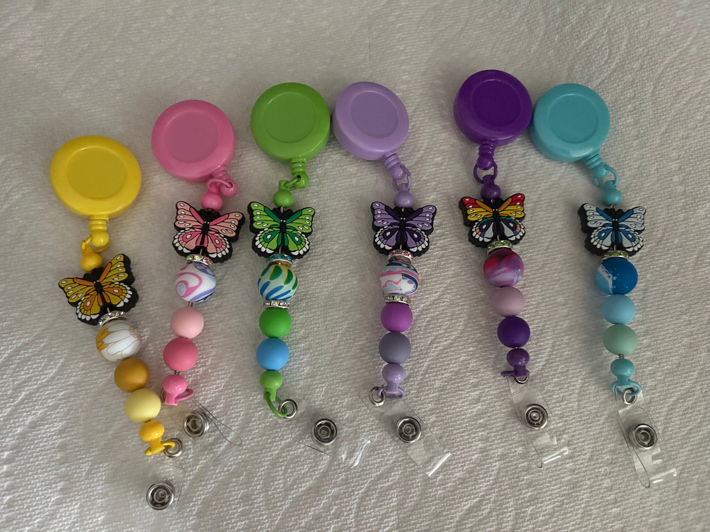 Beaded badge reel