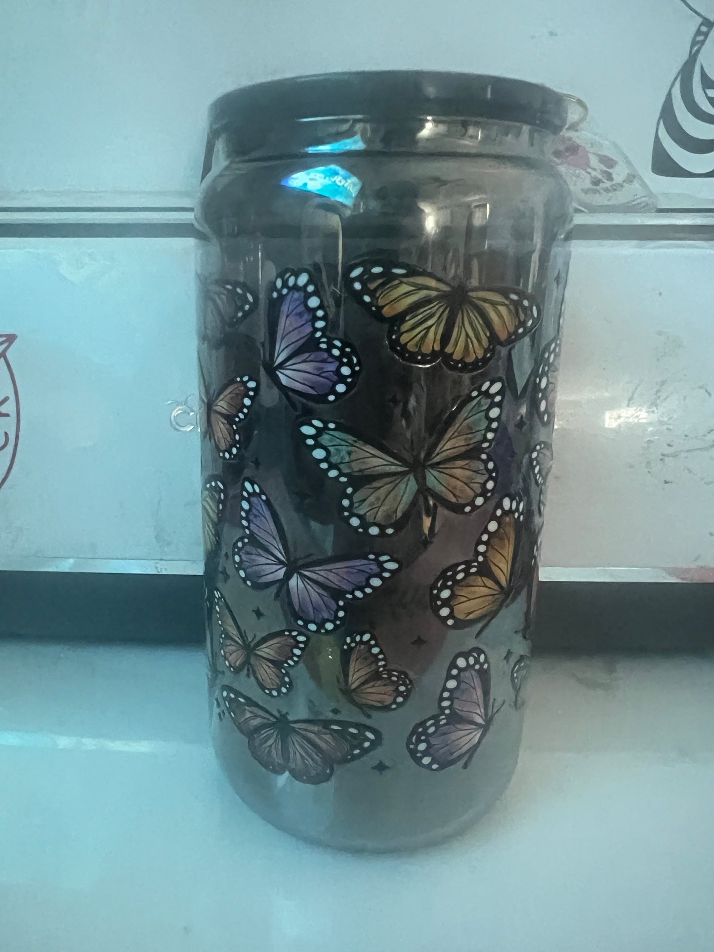 Butterfly kisses mirrored cup