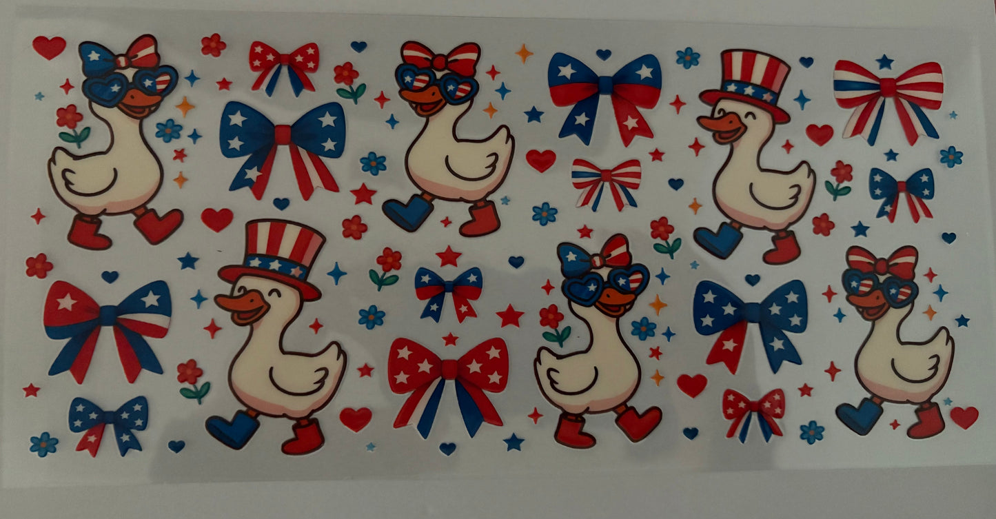 4th of July ducks and bows wrap