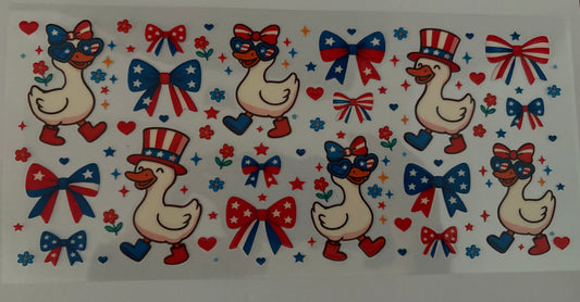 4th of July ducks and bows wrap