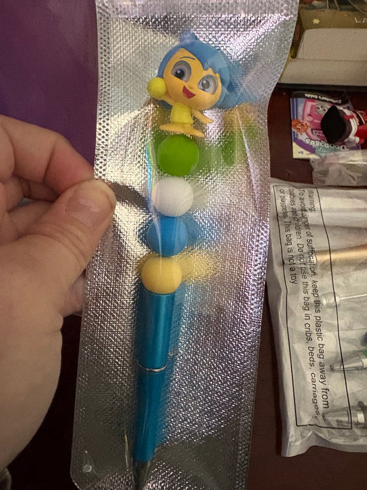 Spread joy pen