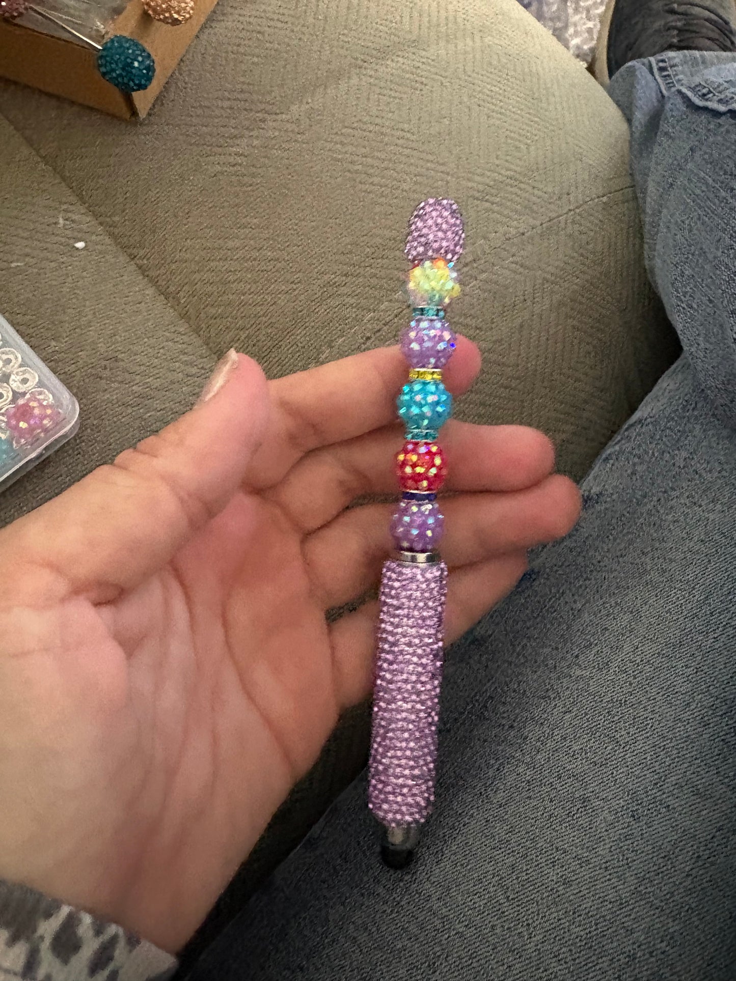 Beaded stylus pen